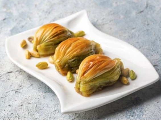 Kat Kat Emek 750 Gr Midye Baklava Samsun pasta